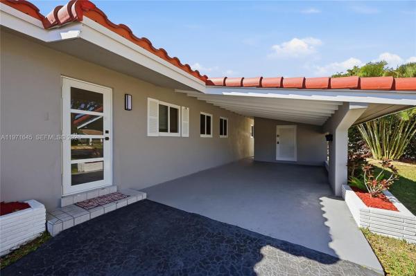 Knoll Ridge, 1950 NE 55th Ct, Fort Lauderdale, Florida 33308, image 2