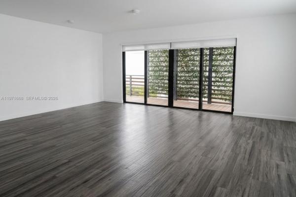 L'Uccello, 2955 Bird Ave #1A, Miami, Florida 33133, image 1