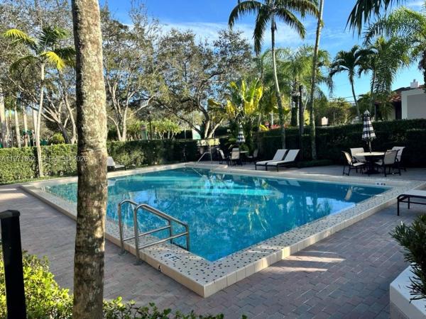 Palm Crest Villas, 9001 SW 94 #113, Kendall, Florida 33176, image 3