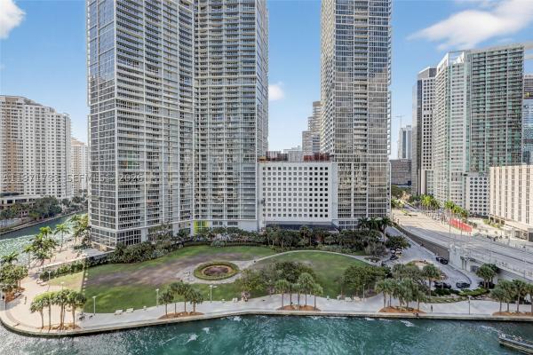 Epic Hotel & Residences, 200 Biscayne Boulevard Way #1108, Miami, Florida 33131, image 3
