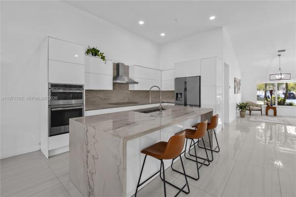 Verona Lake, 710 Lake Blvd, Weston, Florida 33326, image 1