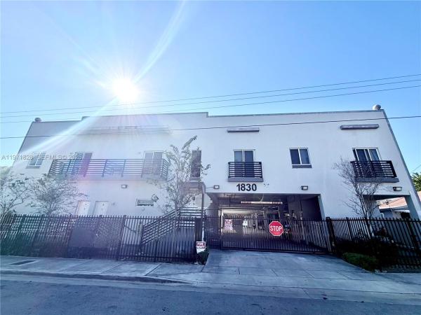 1830 NW 1st St, Miami, Florida 33125, image 1
