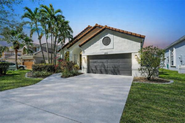 Embassy Place, 2772 Sucre Ave, Cooper City, Florida 33026, image 2