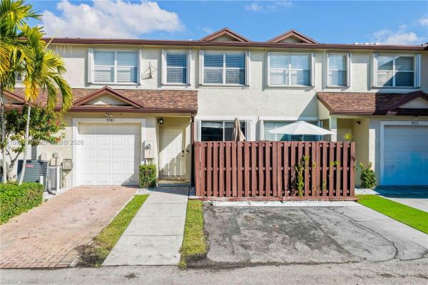 The Park At Tanglewood Lakes, 9581 SW 3rd St, Pembroke Pines, Florida 33025, image 1