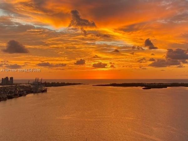 The Floridian, 650 West Ave #1401, Miami Beach, Florida 33139, image 1