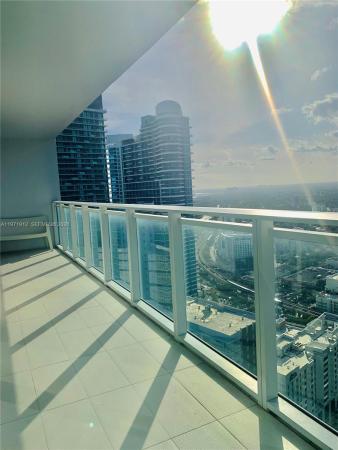 The Bond On Brickell, 1080 Brickell Ave #4009, Miami, Florida 33131, image 2