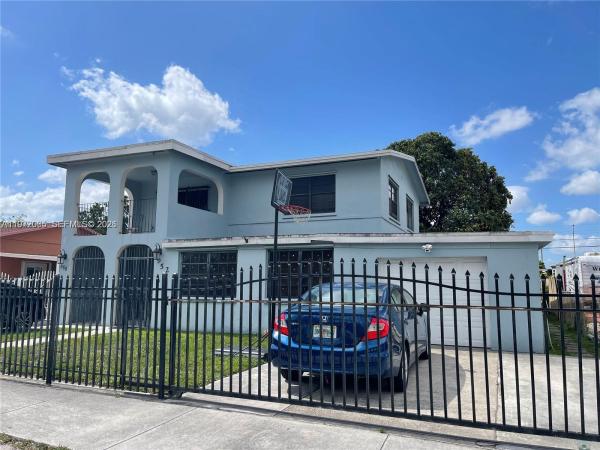 Hialeah Residential, 952 E 19th St, Hialeah, Florida 33013, image 1