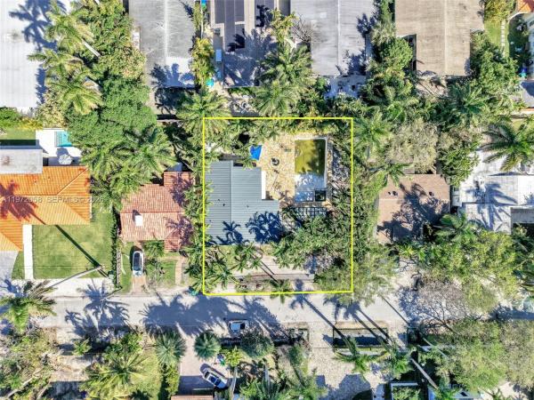 Shore Acres, 1025 NE 84th St, Miami, Florida 33138, image 1