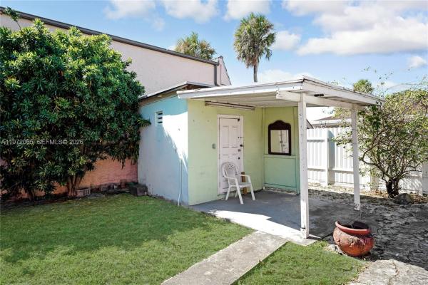 Ingleside Park, 4318 E 8th Ct, Hialeah, Florida 33013, image 1