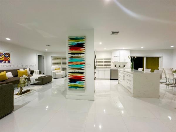 9230 SW 68th St, Unincorporated Dade County, Florida 33173, image 1