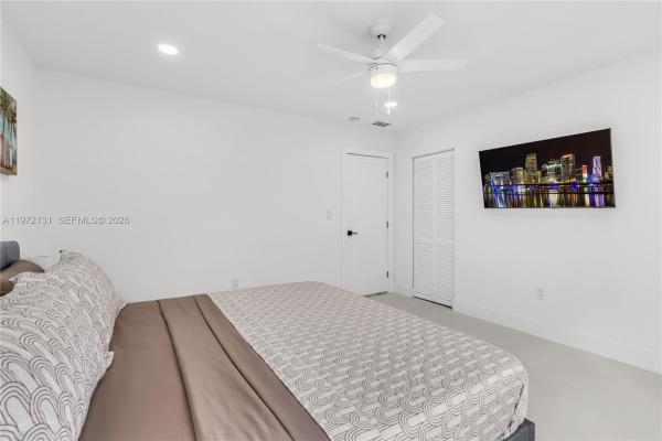 348 NE 117th St, Unincorporated Dade County, Florida 33161, image 1