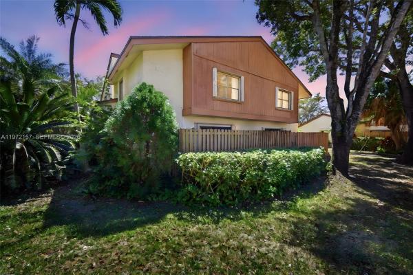 Greenglades, 11483 SW 109th Rd #2F, Kendall, Florida 33176, image 3