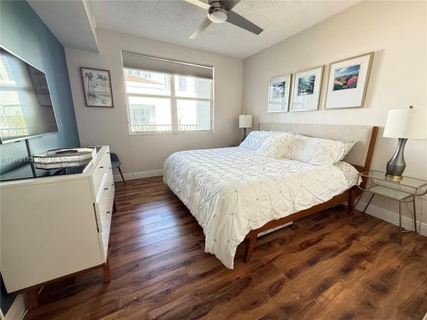 Porto Bellagio, 17145 N Bay Rd #4613, Sunny Isles Beach, Florida 33160, image 1