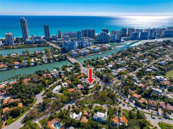 Beach View, 6311 La Gorce Dr, Miami Beach, Florida 33141, image 2