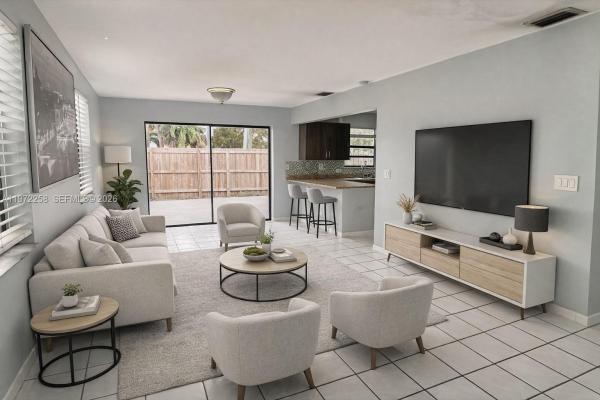 220 E 4th St #3, Hialeah, Florida 33010, image 1