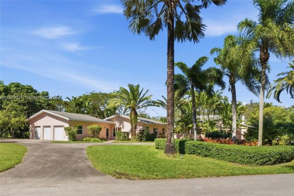 11450 SW 92nd Ct, Unincorporated Dade County, Florida 33176, image 1