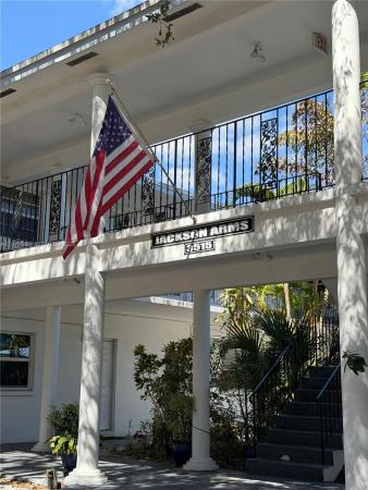 Jackson Arms, 3515 Van Buren St #102, Hollywood, Florida 33021, image 2