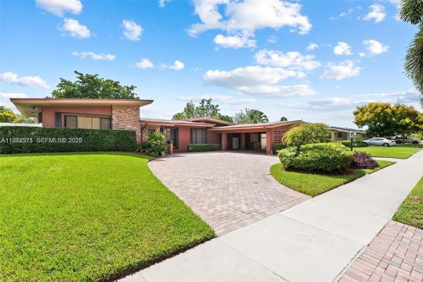 Hollywood Hills, 811 N Highland Dr, Hollywood, Florida 33021, image 2
