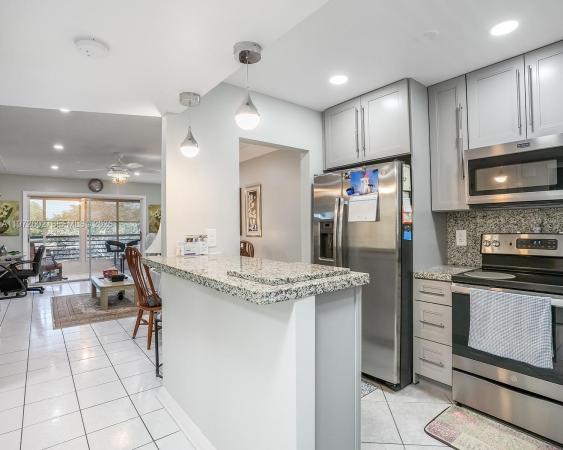 Sunrise Lakes 3, 9001 Sunrise Lakes Blvd #301, Sunrise, Florida 33322, image 1