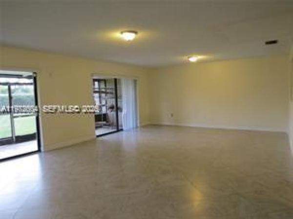 Westwind Commons, 216 Lakeside Cir, Sunrise, Florida 33326, image 2