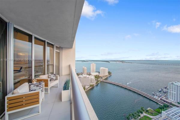 Icon Brickell Tower 2, 495 Brickell Ave #4209, Miami, Florida 33131, image 1
