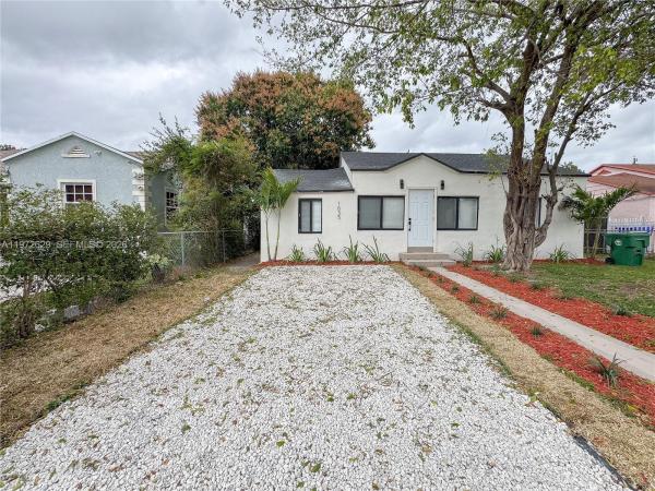Seventh Avenue Park, 1035 NW 64th St, Miami, Florida 33150, image 2