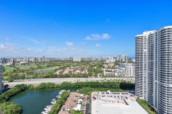 Mystic Pointe Tower 500, 3530 Mystic Pointe Dr #2907, Aventura, Florida 33180, image 2