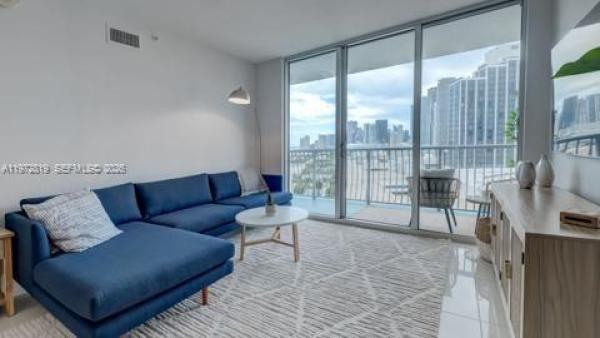 Opera Tower, 1750 N Bayshore Dr #1712, Miami, Florida 33132, image 2
