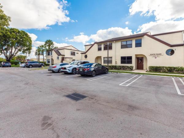 The Gardens At Pembroke Lakes, 11202 Taft St, Pembroke Pines, Florida 33026, image 2