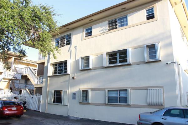 Hampton Court, 1958 Monroe St #210, Hollywood, Florida 33020, image 1