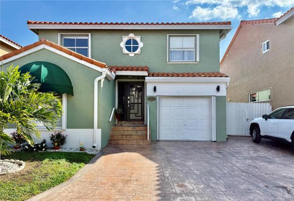 Galloway Lakes, 8648 NW 1st Ln, Fountainebleau, Florida 33126, image 1