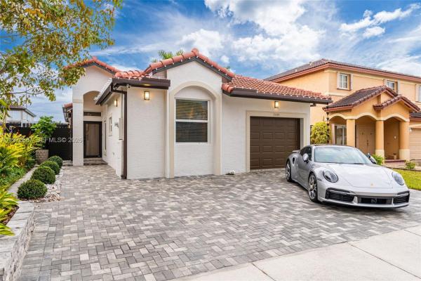 13335 SW 118th Pass, Unincorporated Dade County, Florida 33186, image 1