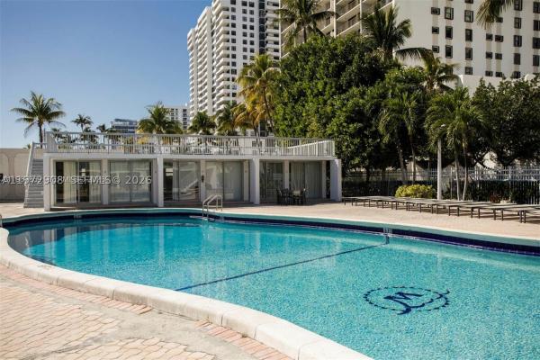 Mirasol Ocean Towers, 2655 Collins Ave #1404, Miami Beach, Florida 33140, image 1