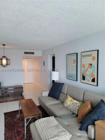 Mirasol Ocean Towers, 2655 Collins Ave #1404, Miami Beach, Florida 33140, image 2