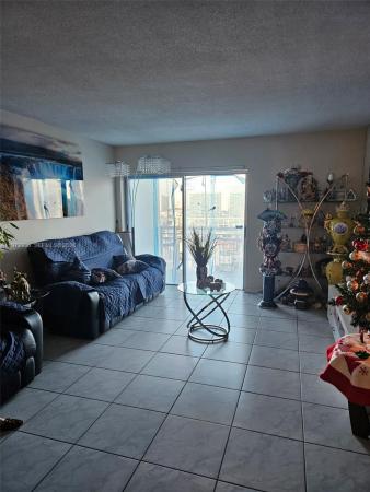 Coastal Towers, 400 Kings Point Dr #1624, Sunny Isles Beach, Florida 33160, image 2