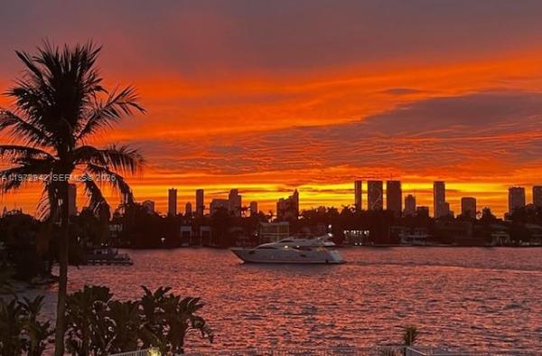 The Vistas, 1 Century Ln #310, Miami Beach, Florida 33139, image 1