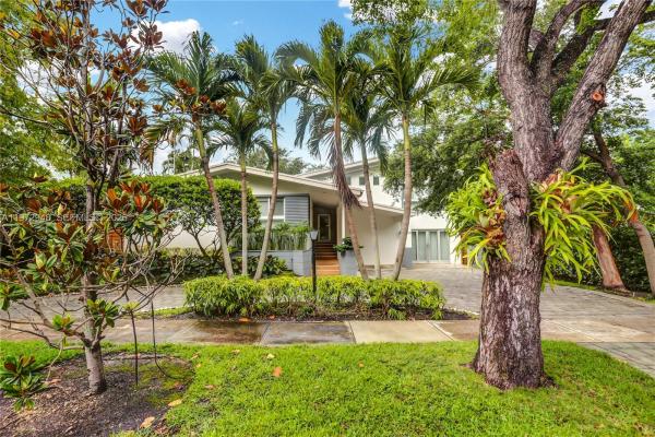 Bay Heights, 84 Bay Heights Dr, Miami, Florida 33133, image 2
