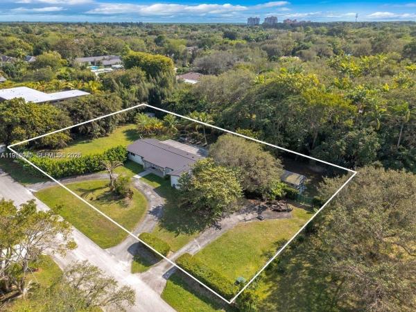 Hallmark Heights Estates, 6440 SW 129th Ter, Pinecrest, Florida 33156, image 1