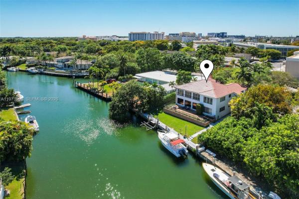 South Brick, 1265 S Alhambra Cir #A, Coral Gables, Florida 33146, image 2