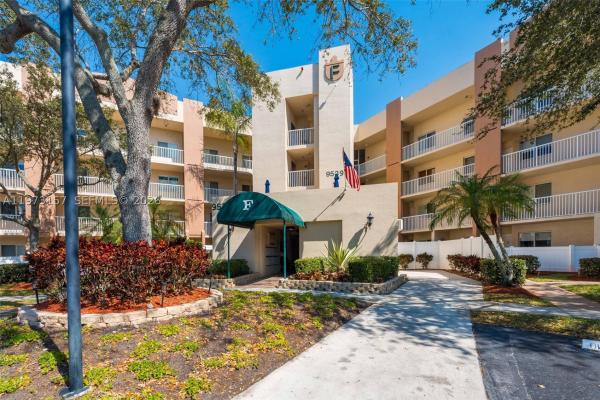 Weldon, 9539 Weldon Cir #F214, Tamarac, Florida 33321, image 2