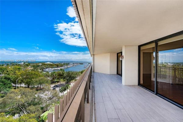 Yacht Harbour, 2901 S Bayshore Dr #8A, Miami, Florida 33133, image 1