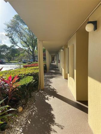 Cambridge At Century Village, 12601 SW 13th St #303G, Pembroke Pines, Florida 33027, image 2