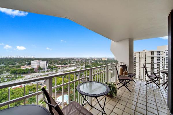 2000 Towerside Ter #1905, Unincorporated Dade County, Florida 33138, image 3