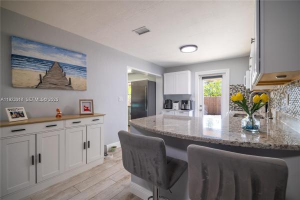 Cresthaven, 2950 NE 11th Ave, Pompano Beach, Florida 33064, image 1