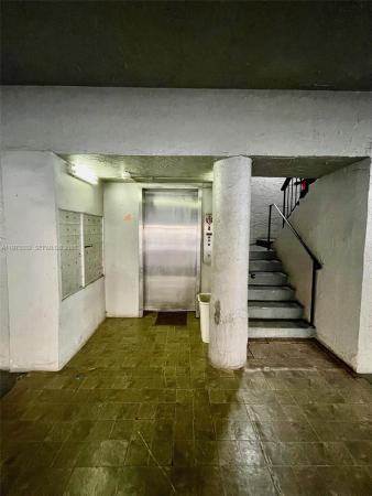 Son Vida, 1035 W 77th St #412, Hialeah, Florida 33014, image 2
