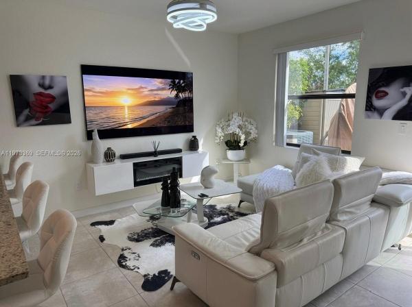 Bonterra, 3400 W 92nd Pl, Hialeah, Florida 33018, image 1