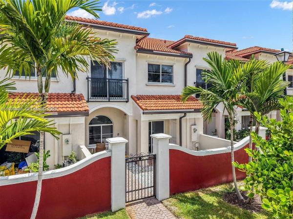 Bella Vista, Lauderdale Lakes, Florida 33311, image 2