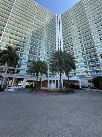 Arlen House East, 100 Bayview Dr #610, Sunny Isles Beach, Florida 33160, image 1