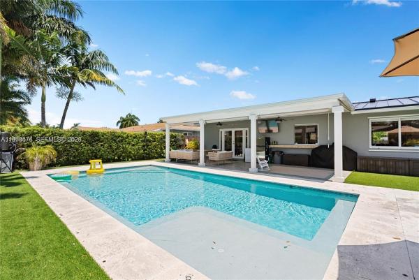 Saga Bay, 19900 SW 83rd Ave, Cutler Bay, Florida 33189, image 2