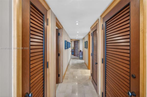 Grand Bay Tower, 430 Grand Bay Dr #801, Key Biscayne, Florida 33149, image 1